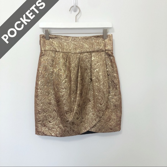 Mango Dresses & Skirts - Mango Jacquard Gold Bubble Wrap Skirt with Pockets